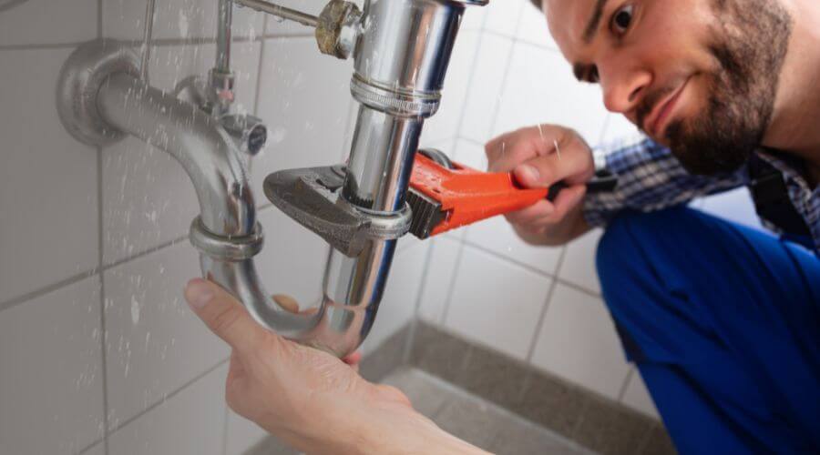 Professional same day plumber services in Leiter, WY